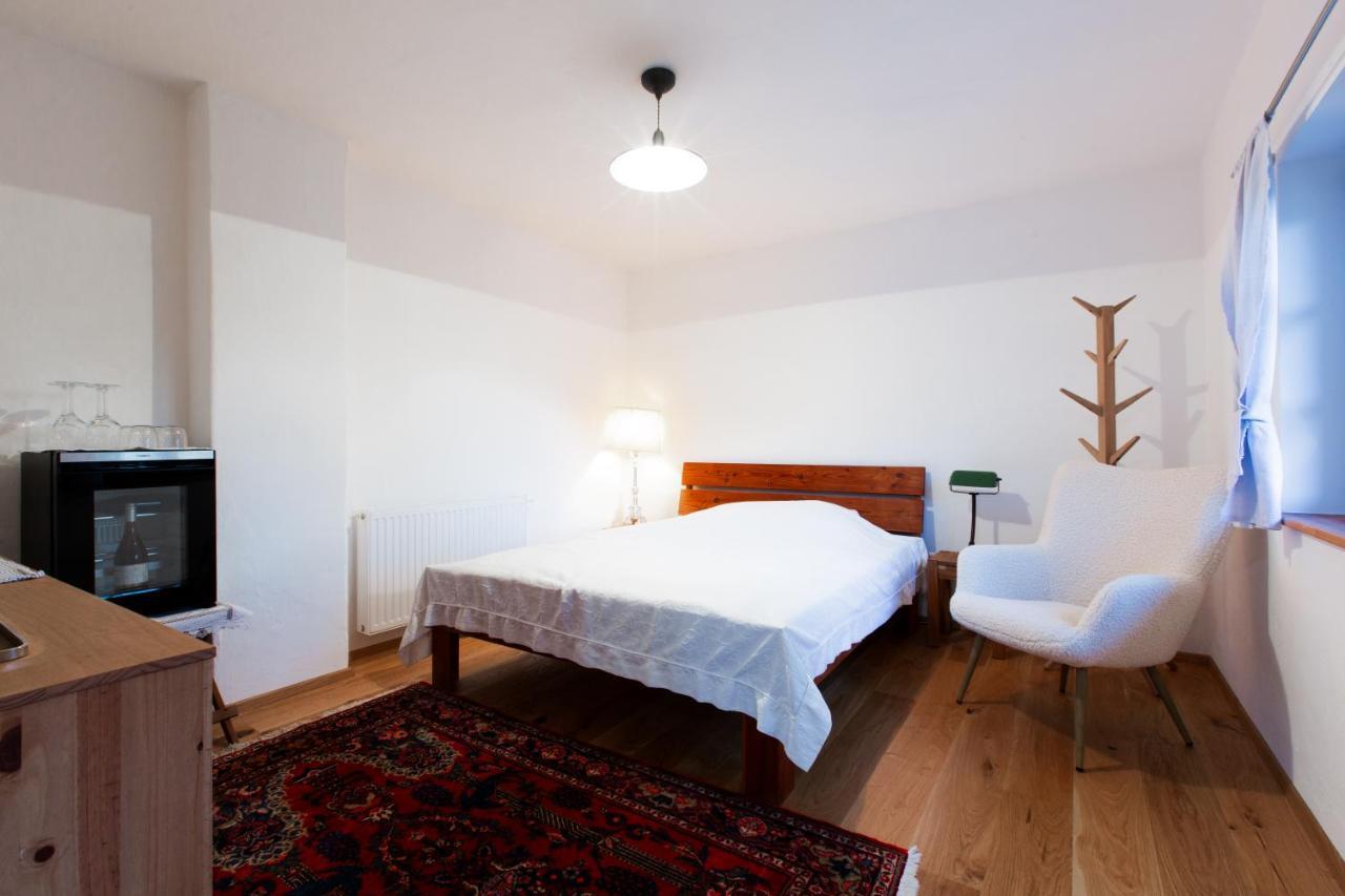 Zimmer Am Weinberg ดอยช์แลนด์แบร์ก ภายนอก รูปภาพ